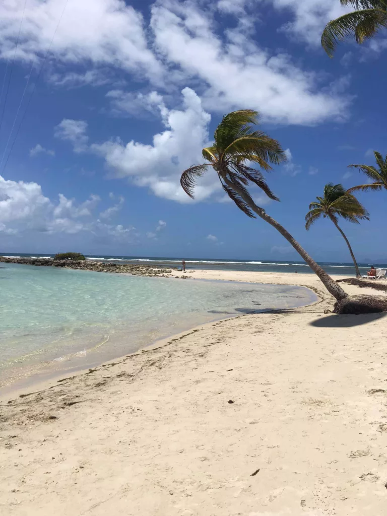 voyage de luxe plage paradisiaque