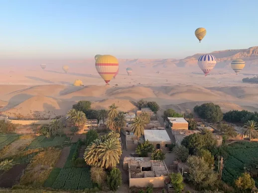 voyage original en famille Egypte vol en montgolfière Voyage de noce hors du commun